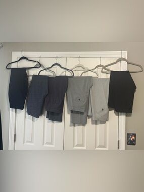 (6) pairs of Banana Republic Women’s Dress Pants